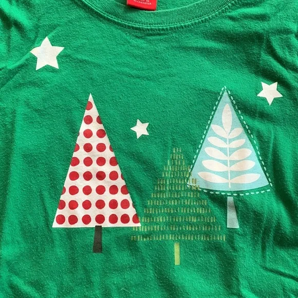 🎄3 for $18🎄GUC Target brand women’s Christmas tree T, green, size S - Picture 2 of 5